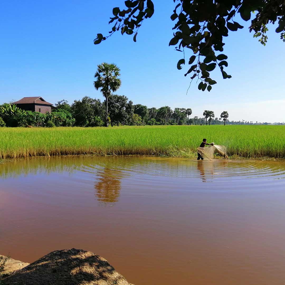 Groundwater Resources in Cambodia The state of benefit programs with Cambodia's countryside water wells